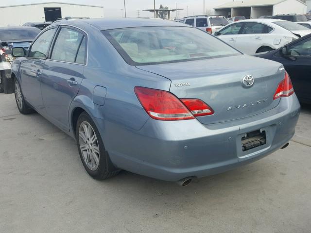 4T1BK36B35U031834 - 2005 TOYOTA AVALON XL BLUE photo 3