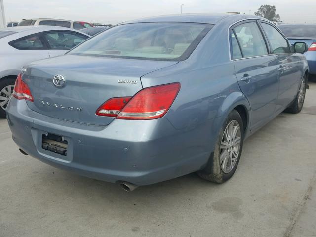 4T1BK36B35U031834 - 2005 TOYOTA AVALON XL BLUE photo 4