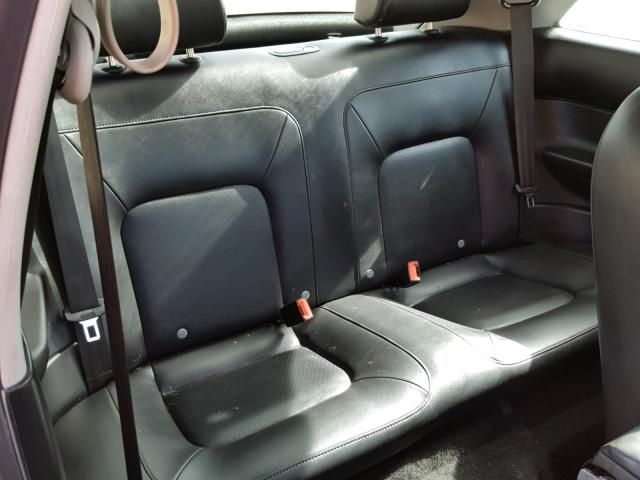 3VWPG3AG4AM013014 - 2010 VOLKSWAGEN NEW BEETLE 黑色 照片 6