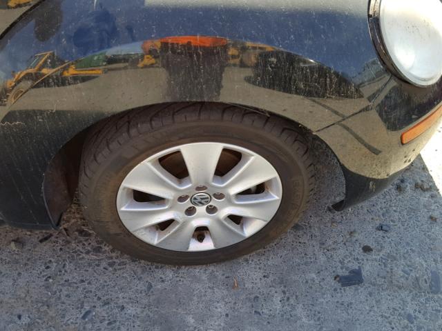 3VWPG3AG4AM013014 - 2010 VOLKSWAGEN NEW BEETLE 黑色 照片 9