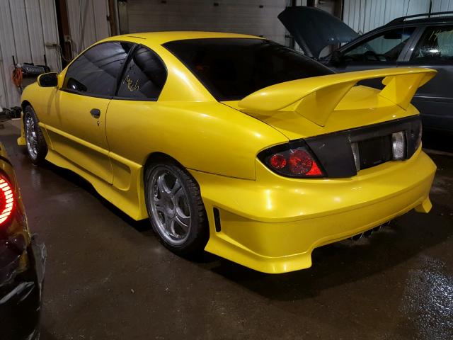 1G2JB12F937276019 - 2003 PONTIAC SUNFIRE YELLOW photo 3