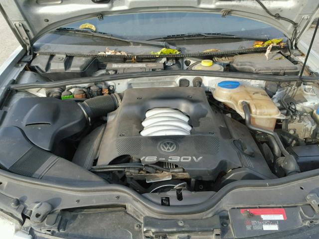 WVWPD23BXYE194174 - 2000 VOLKSWAGEN PASSAT GLX 灰色 照片 7