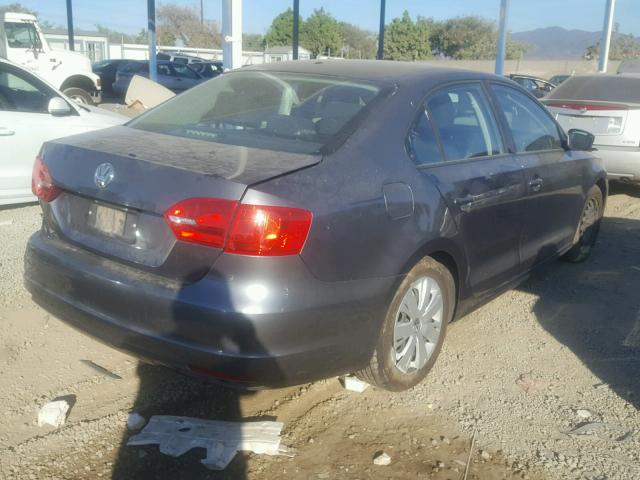 3VW2K7AJ1CM329422 - 2012 VOLKSWAGEN JETTA BASE GRAY photo 4