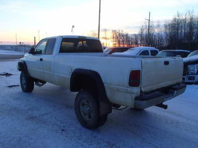 1B7KF23781J292598 - 2001 DODGE RAM 2500 WHITE photo 3