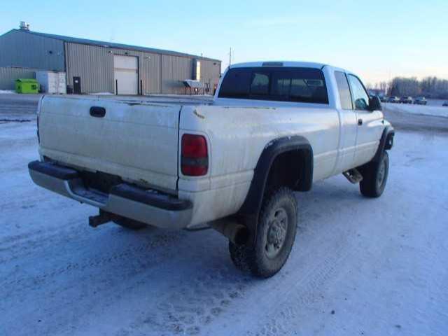 1B7KF23781J292598 - 2001 DODGE RAM 2500 WHITE photo 4