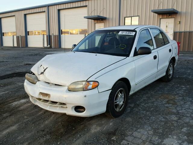 KMHVF24N5XU568779 - 1999 HYUNDAI ACCENT GL WHITE photo 2