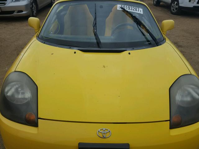 JTDFR320410028321 - 2001 TOYOTA MR2 SPYDER YELLOW photo 7