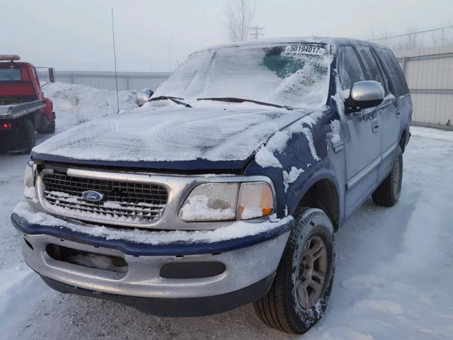 1FMEU18W4VLA06717 - 1997 FORD EXPEDITION BLUE photo 2