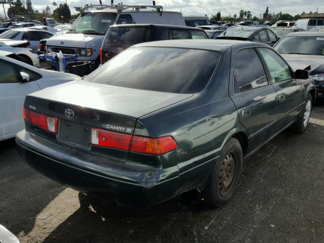 4T1BG22K1YU617759 - 2000 TOYOTA CAMRY CE GREEN photo 4