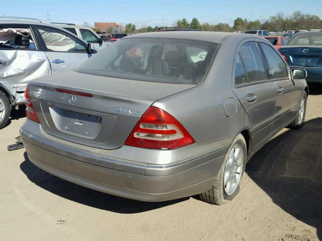 WDBRF84J74F500245 - 2004 MERCEDES-BENZ C 320 4MAT GRAY photo 4