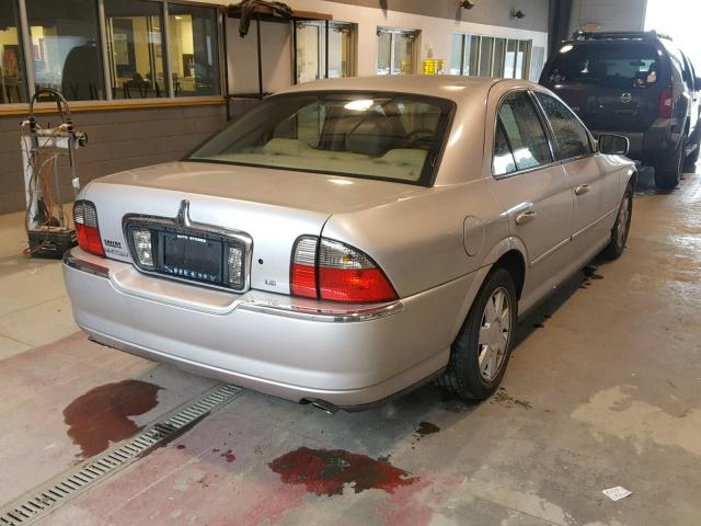 1LNHM86S05Y641331 - 2005 LINCOLN LS 银色 照片 4