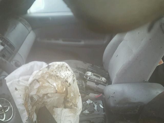 4T1BE32K94U317280 - 2004 TOYOTA CAMRY LE დამწვარი ფოტო 5