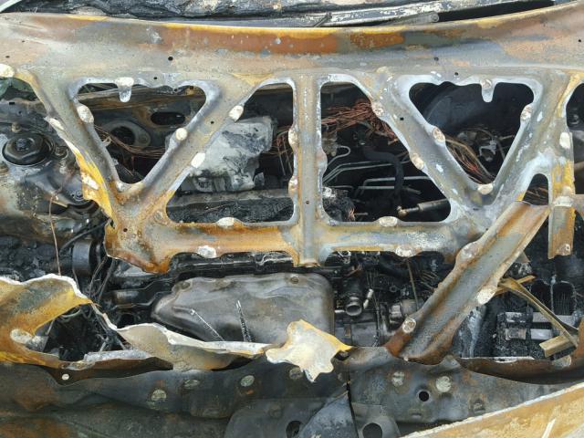 4T1BE32K94U317280 - 2004 TOYOTA CAMRY LE BURN photo 7