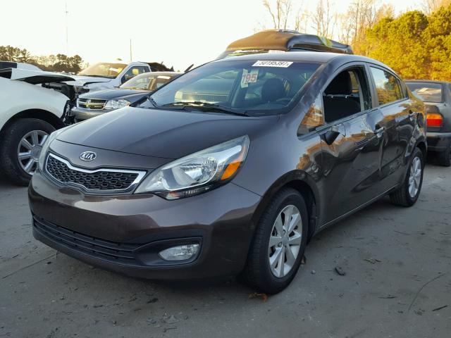 KNADN4A32D6113354 - 2013 KIA RIO EX BROWN photo 2