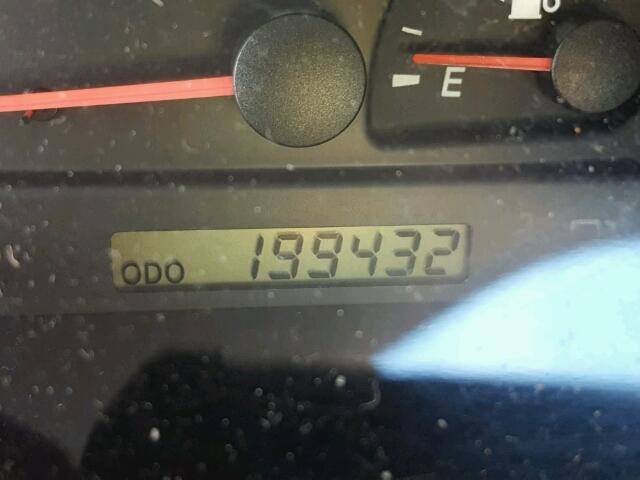 4T1BE32K03U256206 - 2003 TOYOTA CAMRY LE RED photo 8