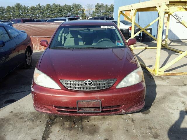 4T1BE32K03U256206 - 2003 TOYOTA CAMRY LE RED photo 9