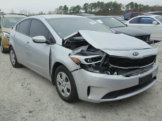 3KPFK4A79HE113570 - 2017 KIA FORTE LX SILVER photo 1