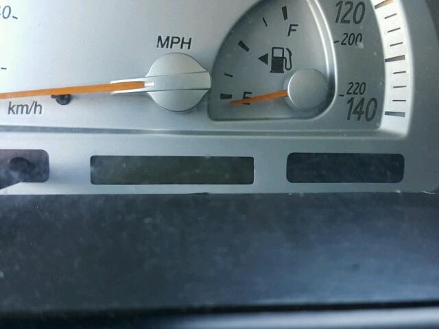 4T1BE32K02U568962 - 2002 TOYOTA CAMRY LE ნაცრისფერი ფოტო 8