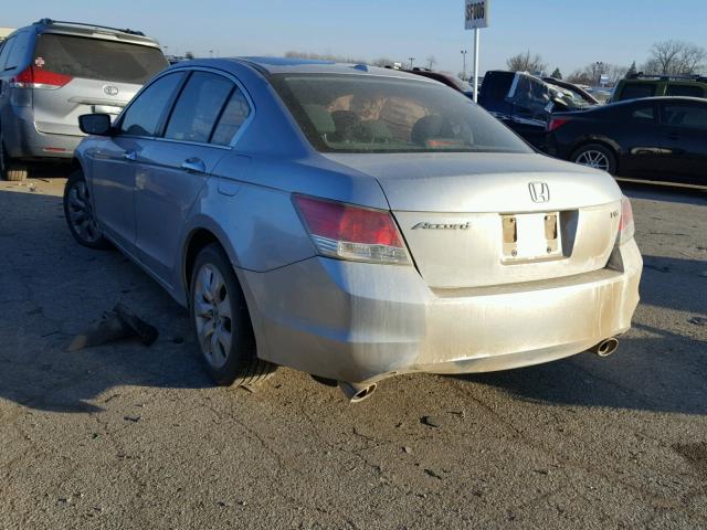 1HGCP3F82AA000182 - 2010 HONDA ACCORD EXL SILVER photo 3