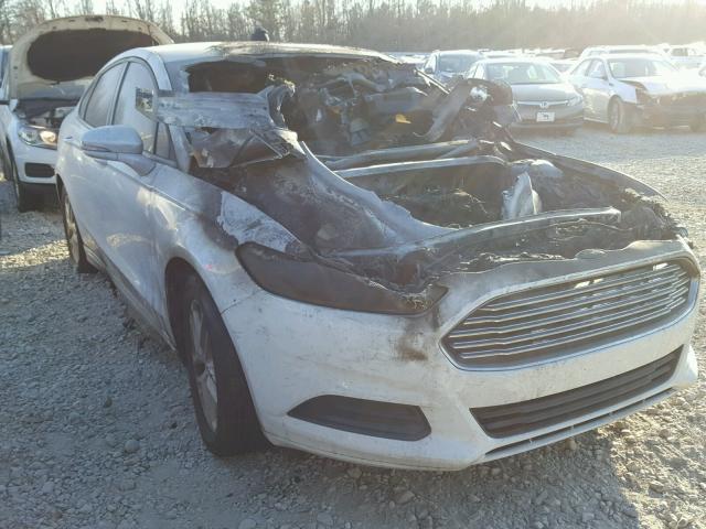 3FA6P0HR0DR298988 - 2013 FORD FUSION SE WHITE photo 1