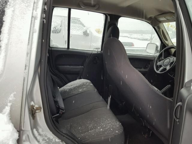 1J4GL48K54W110607 - 2004 JEEP LIBERTY SP SILVER photo 6