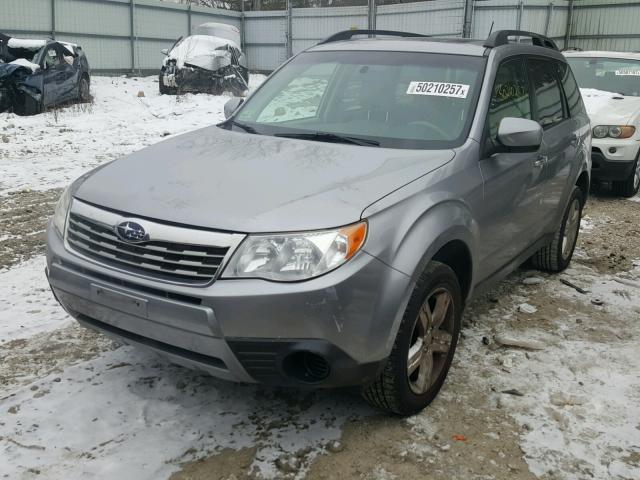 JF2SH6CC6AH753997 - 2010 SUBARU FORESTER 2 GRAY photo 2