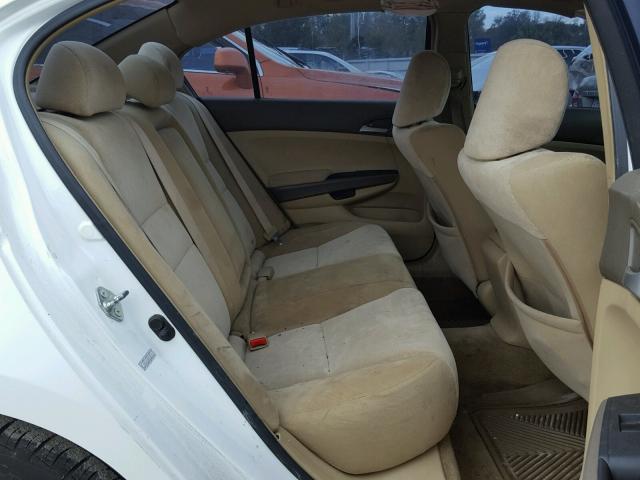 1HGCP26389A036257 - 2009 HONDA ACCORD LX WHITE photo 6