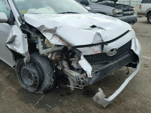 1NXBU4EE5AZ372187 - 2010 TOYOTA COROLLA BA SILVER photo 9