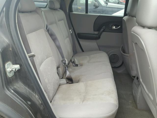 5GZCZ23D94S874322 - 2004 SATURN VUE SILVER photo 6