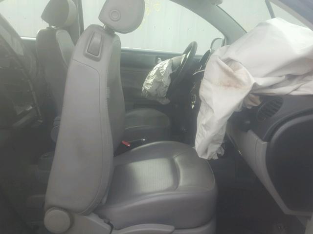 3VWRW31C27M504747 - 2007 VOLKSWAGEN NEW BEETLE 灰色 照片 5