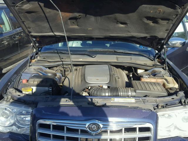 2C3AA63H45H636191 - 2005 CHRYSLER 300C BLUE photo 7