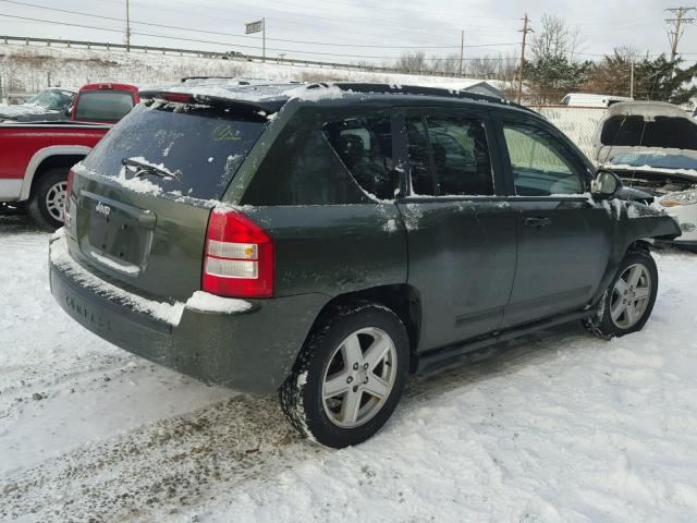 1J8FF47W37D418011 - 2007 JEEP COMPASS GREEN photo 4