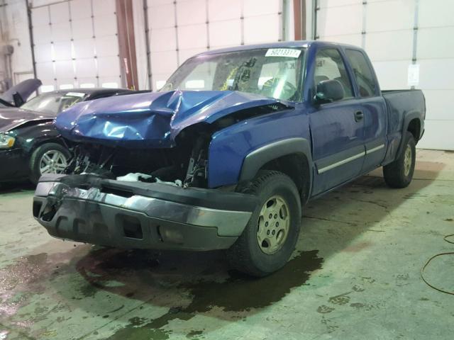 1GCEK19T74E133284 - 2004 CHEVROLET SILVERADO BLUE photo 2