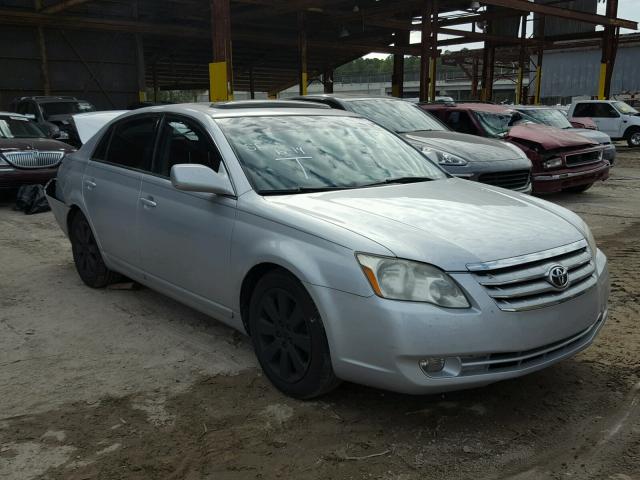 4T1BK36B87U186706 - 2007 TOYOTA AVALON XL SILVER photo 1