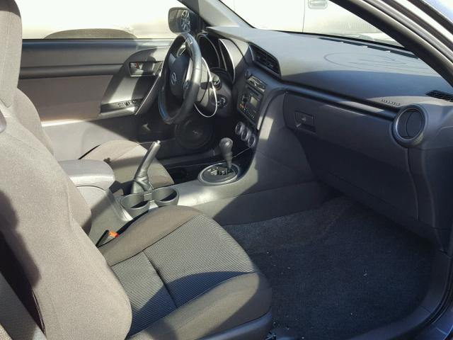 JTKJF5C78C3042341 - 2012 TOYOTA SCION TC 灰色 照片 5