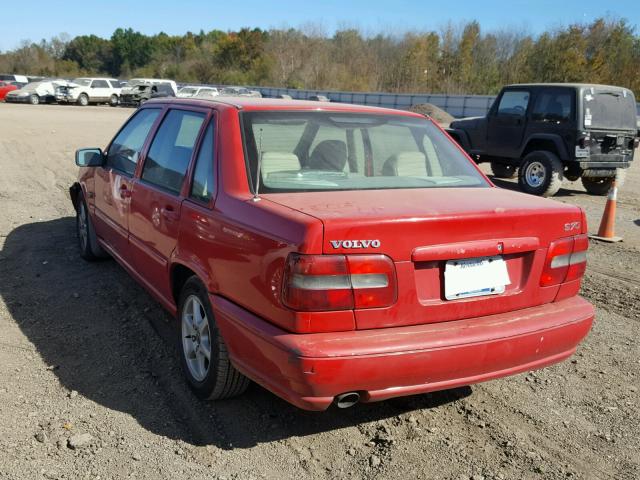 YV1LS55A7X2580927 - 1999 VOLVO S70 RED photo 3
