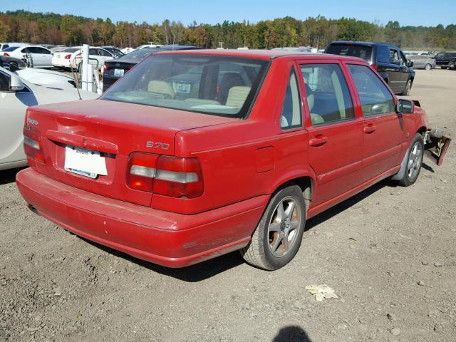 YV1LS55A7X2580927 - 1999 VOLVO S70 RED photo 4