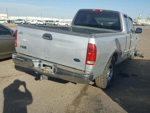 1FTRX17W0YKB05625 - 2000 FORD F150 GRAY photo 4