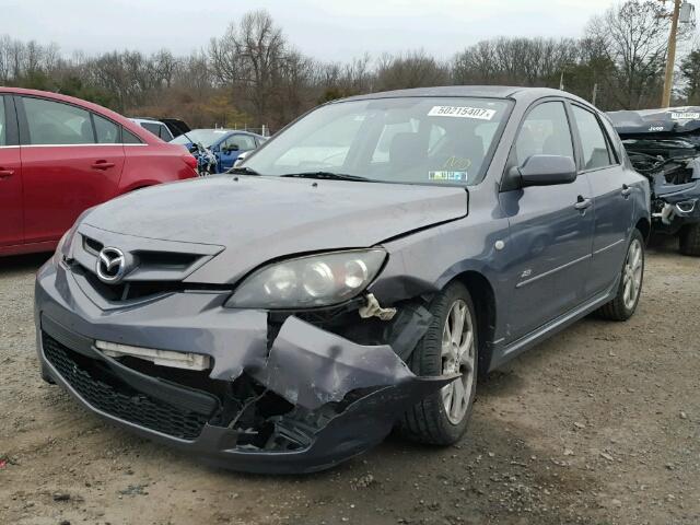 JM1BK343171700302 - 2007 MAZDA 3 HATCHBAC GRAY photo 2