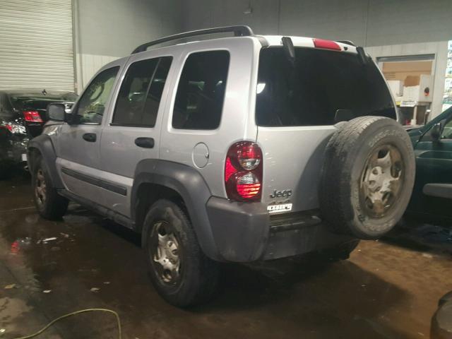 1J4GL48K17W704941 - 2007 JEEP LIBERTY SP SILVER photo 3