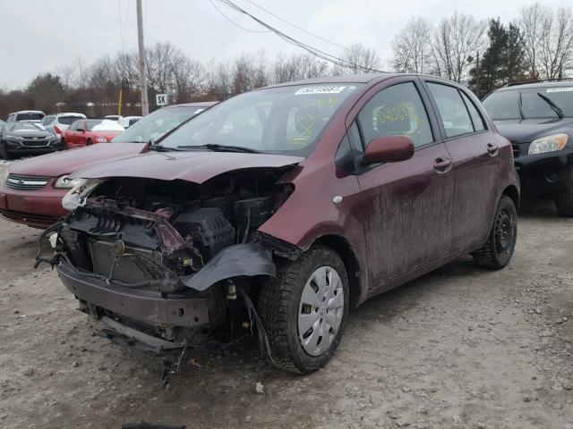 JTDKT903495238948 - 2009 TOYOTA YARIS MAROON photo 2