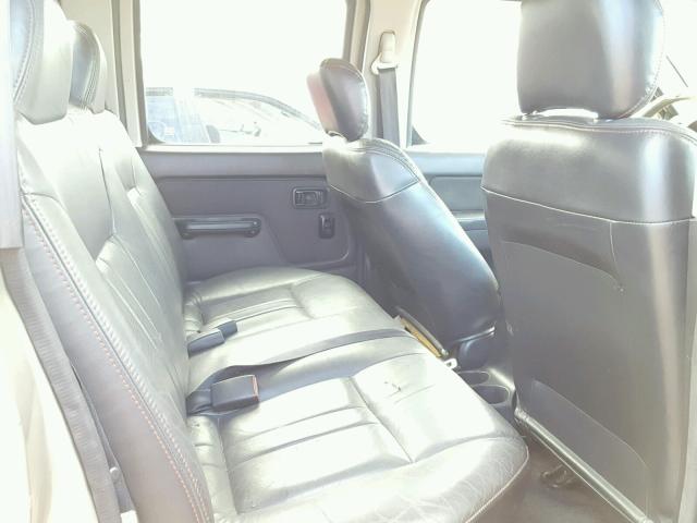 1N6MD27Y81C366671 - 2001 NISSAN FRONTIER C GRAY photo 6