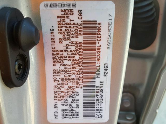 4T1BE32K52U602300 - 2002 TOYOTA CAMRY LE ვერცხლისფერი ფოტო 10