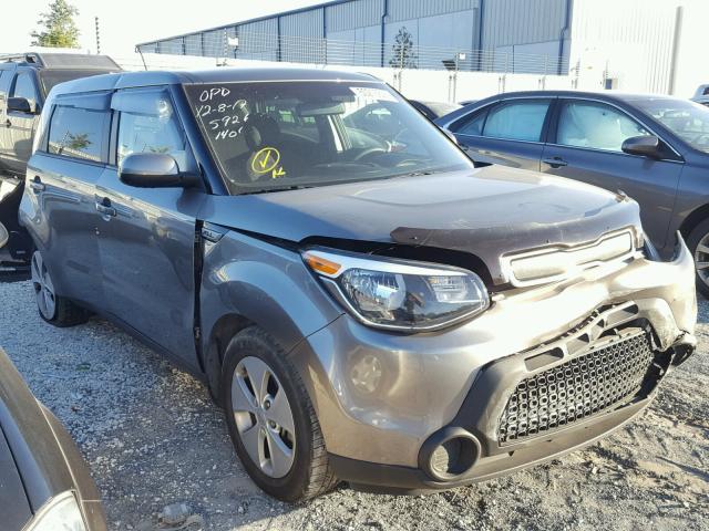 KNDJN2A25F7152678 - 2015 KIA SOUL GRAY photo 1