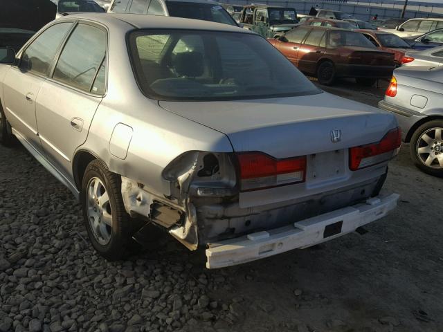 1HGCG556X2A055301 - 2002 HONDA ACCORD EX SILVER photo 9