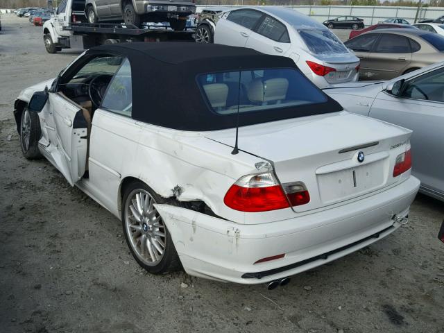 WBABS53423JU99121 - 2003 BMW 330 CI WHITE photo 3