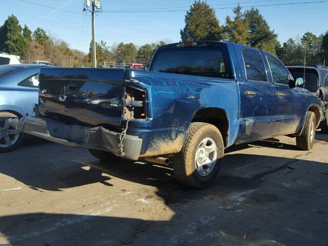 1D7HE28N45S187311 - 2005 DODGE DAKOTA QUA BLUE photo 4