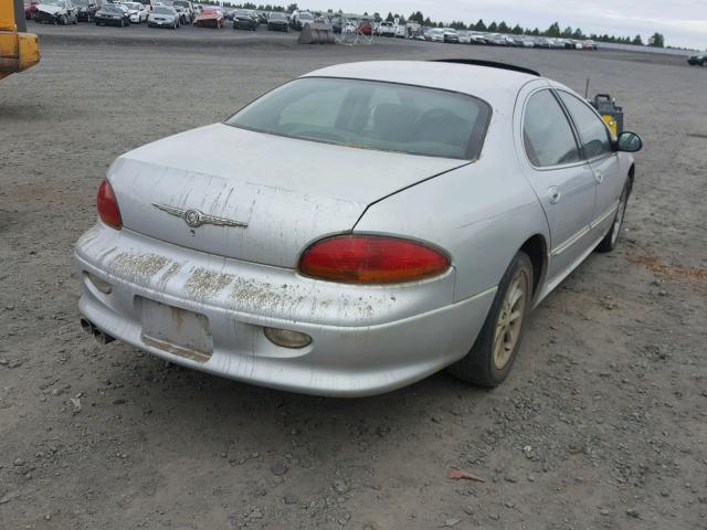 2C3HC56G8YH272030 - 2000 CHRYSLER LHS WHITE photo 4