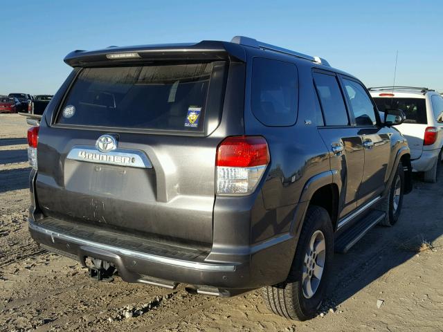 JTEZU5JR5A5004700 - 2010 TOYOTA 4RUNNER SR GRAY photo 4