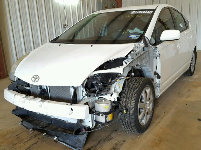 JTDKB20U477560672 - 2007 TOYOTA PRIUS WHITE photo 2